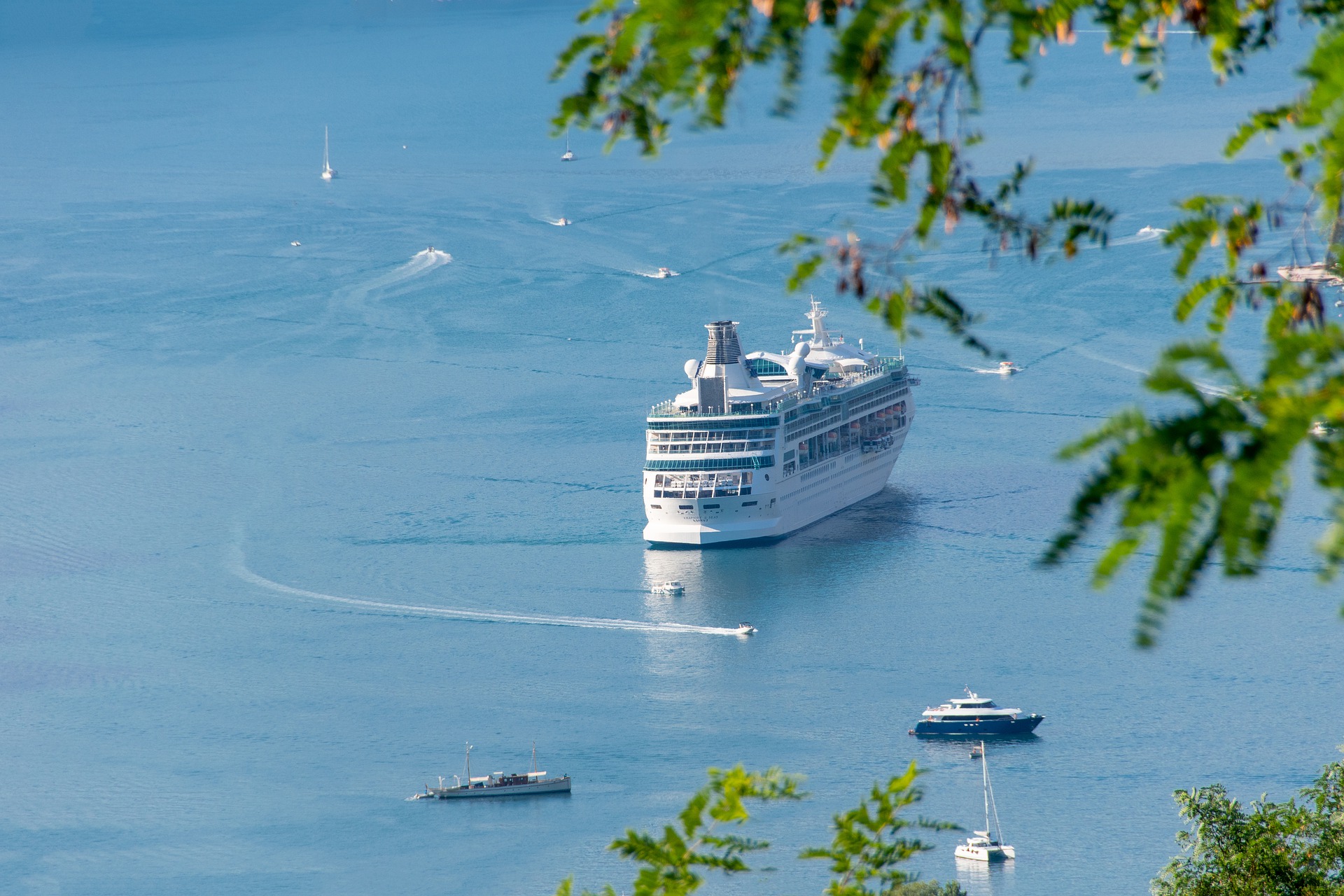 ferry-g535770d5f_1920